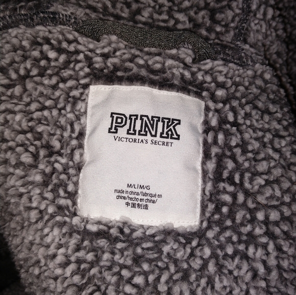VS Pink gray Sherpa open front jacket, very gently used, M/L - Picture 5 of 13
